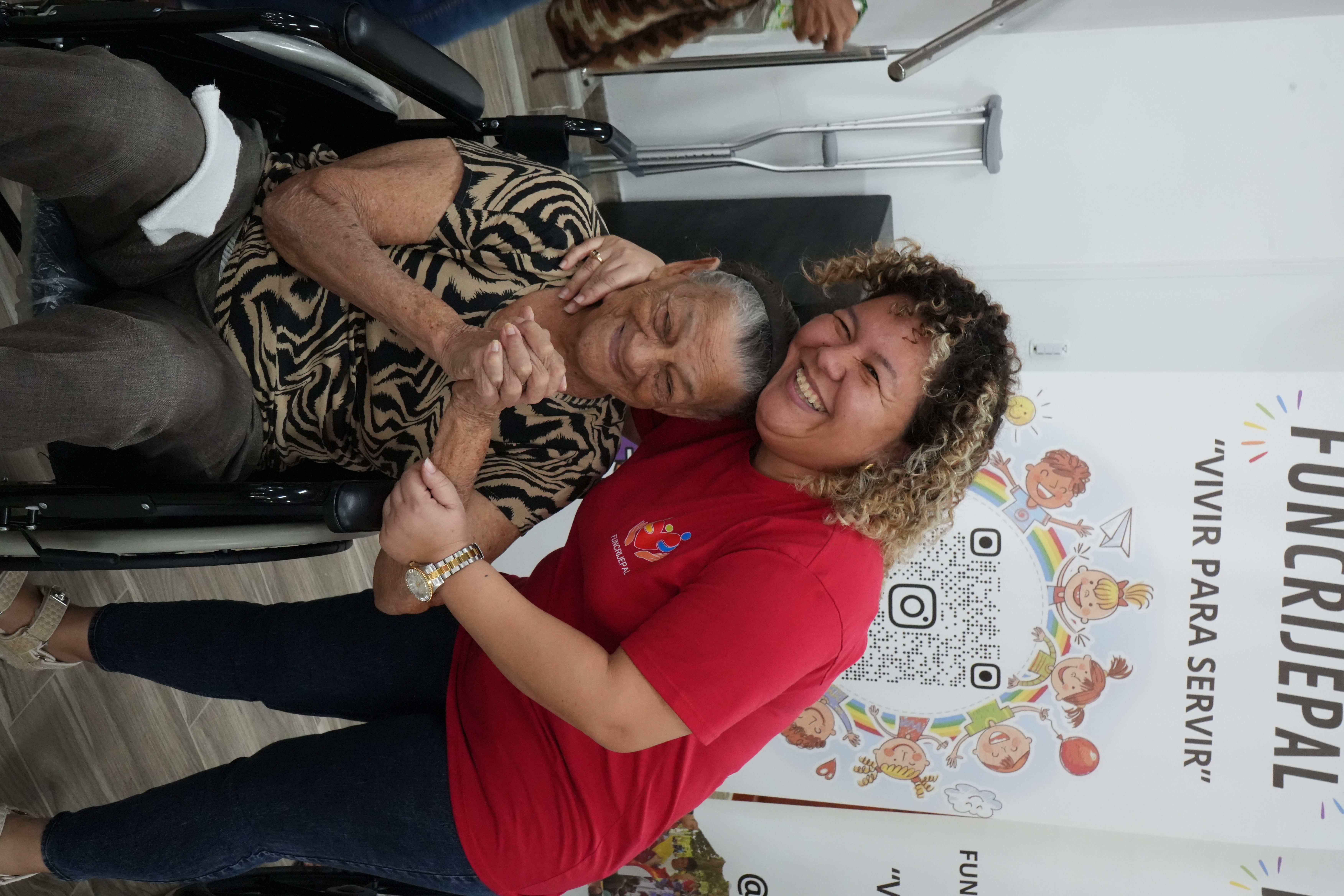 Sembramos amor cosechamos sonrisas